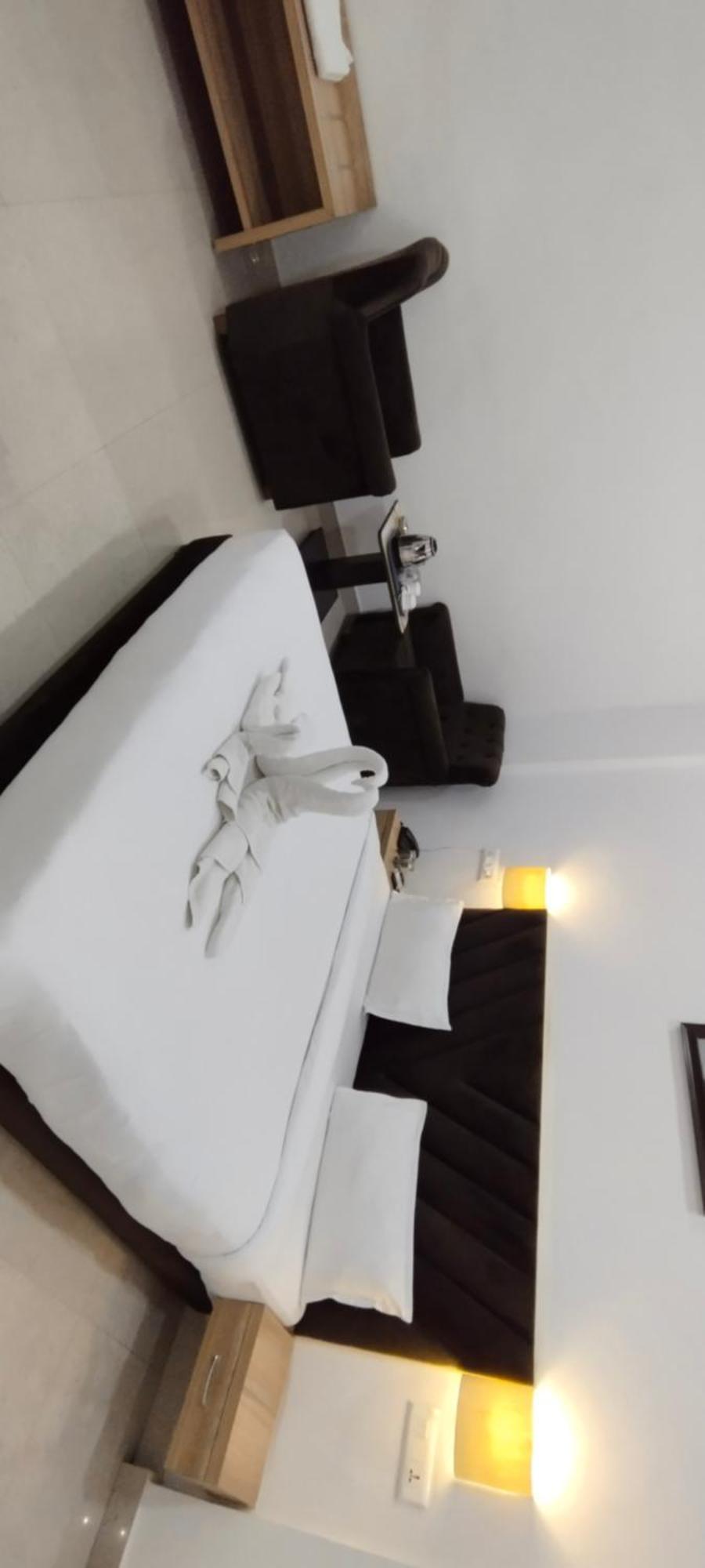 Hotel Lakeview By Bookingcare Chhatarpur Exterior photo